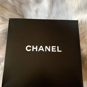 Chanel Empty Handbag’s Box black